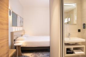 Brit Hotel Cahors - Le Valentré - photo 17
