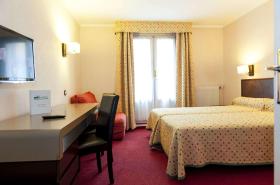 Brit Hotel Cahors - Le France - photo 21
